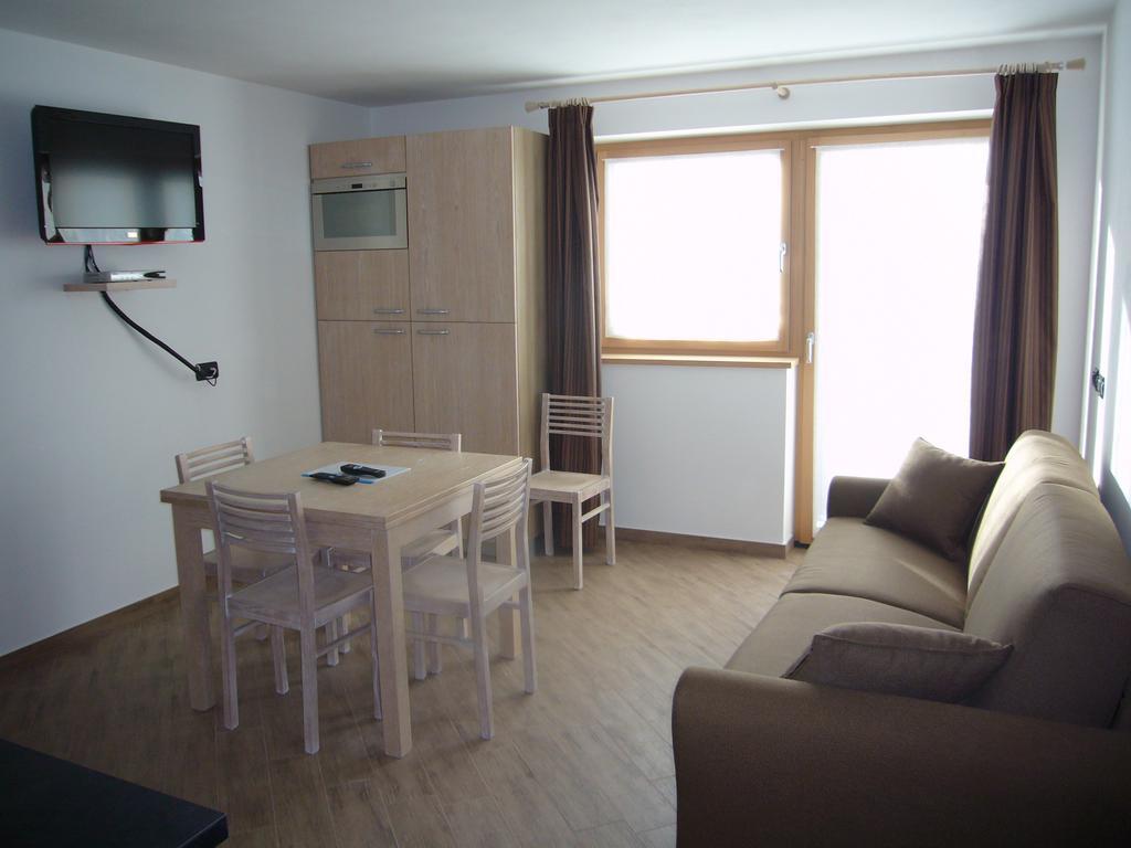 Casa Marisa Apartment Livigno Exterior foto
