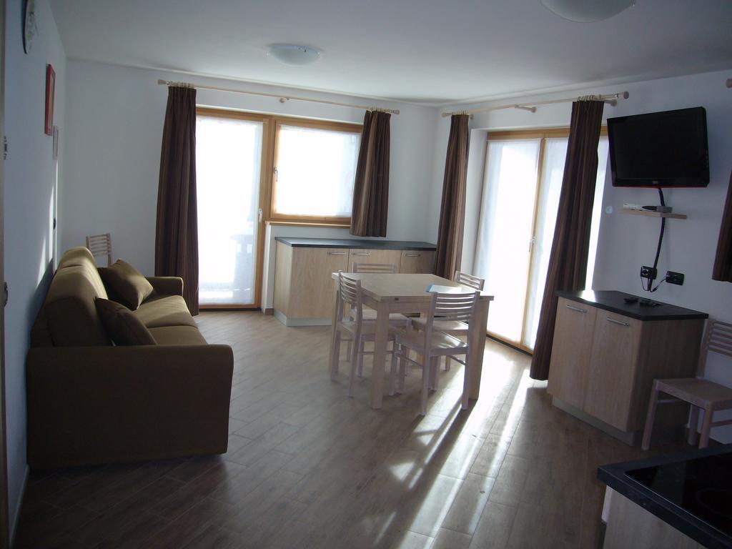 Casa Marisa Apartment Livigno Exterior foto